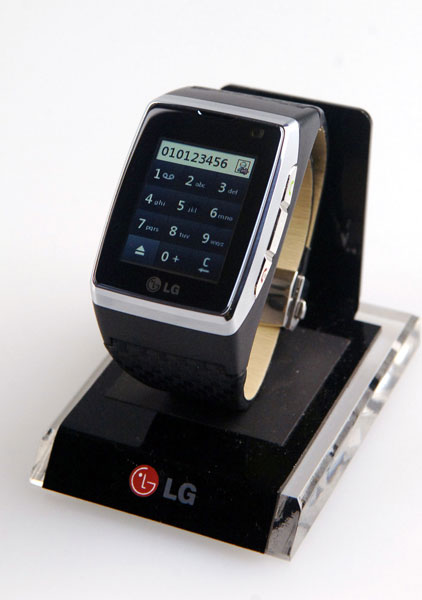 LG-GD910 Watch Phone