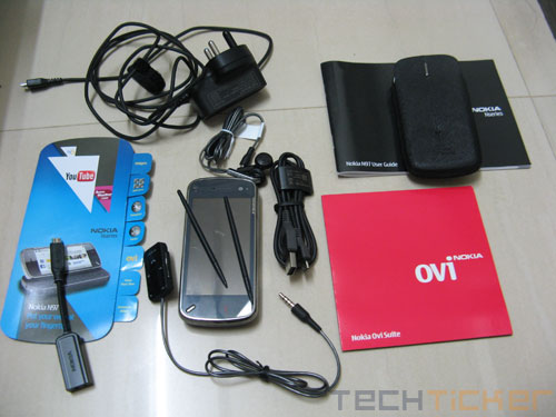 Nokia N97 Package Contents