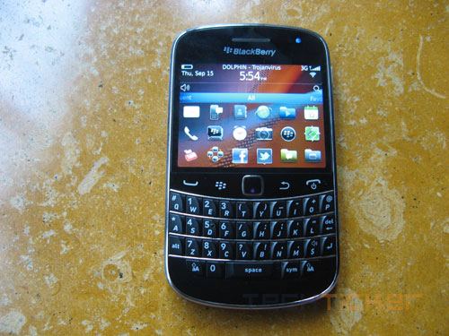BlackBerry Bold 9900 Review