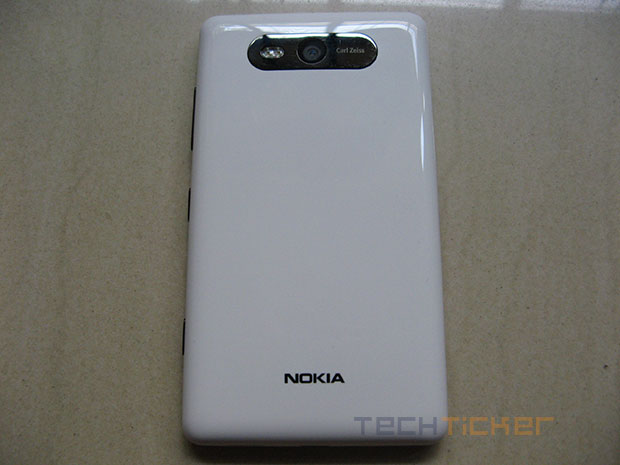 Nokia Lumia 820 Review
