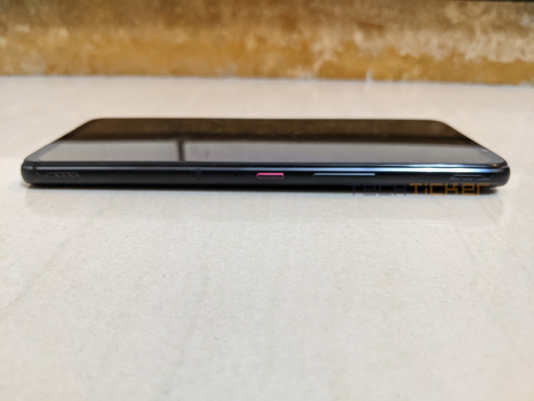 Asus ROG Phone 5 Right